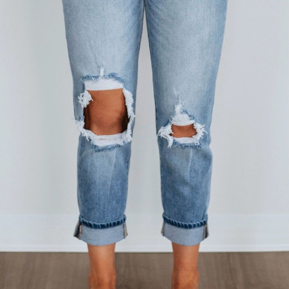 KanCan Distressed High Rise Cuffed Mom Fit Jeans - Picture 10 of 11